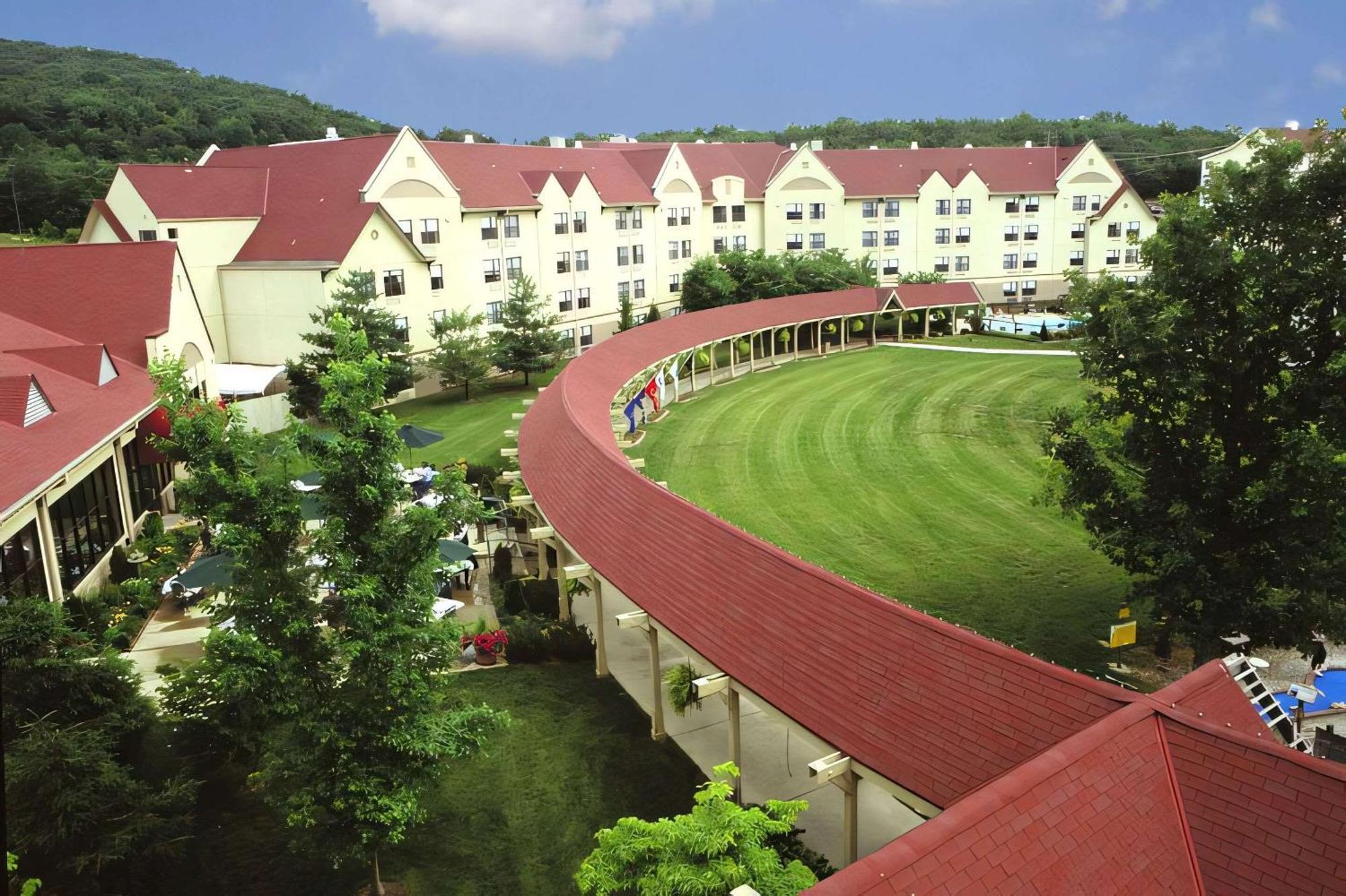 Branson Hillside Hotel Esterno foto