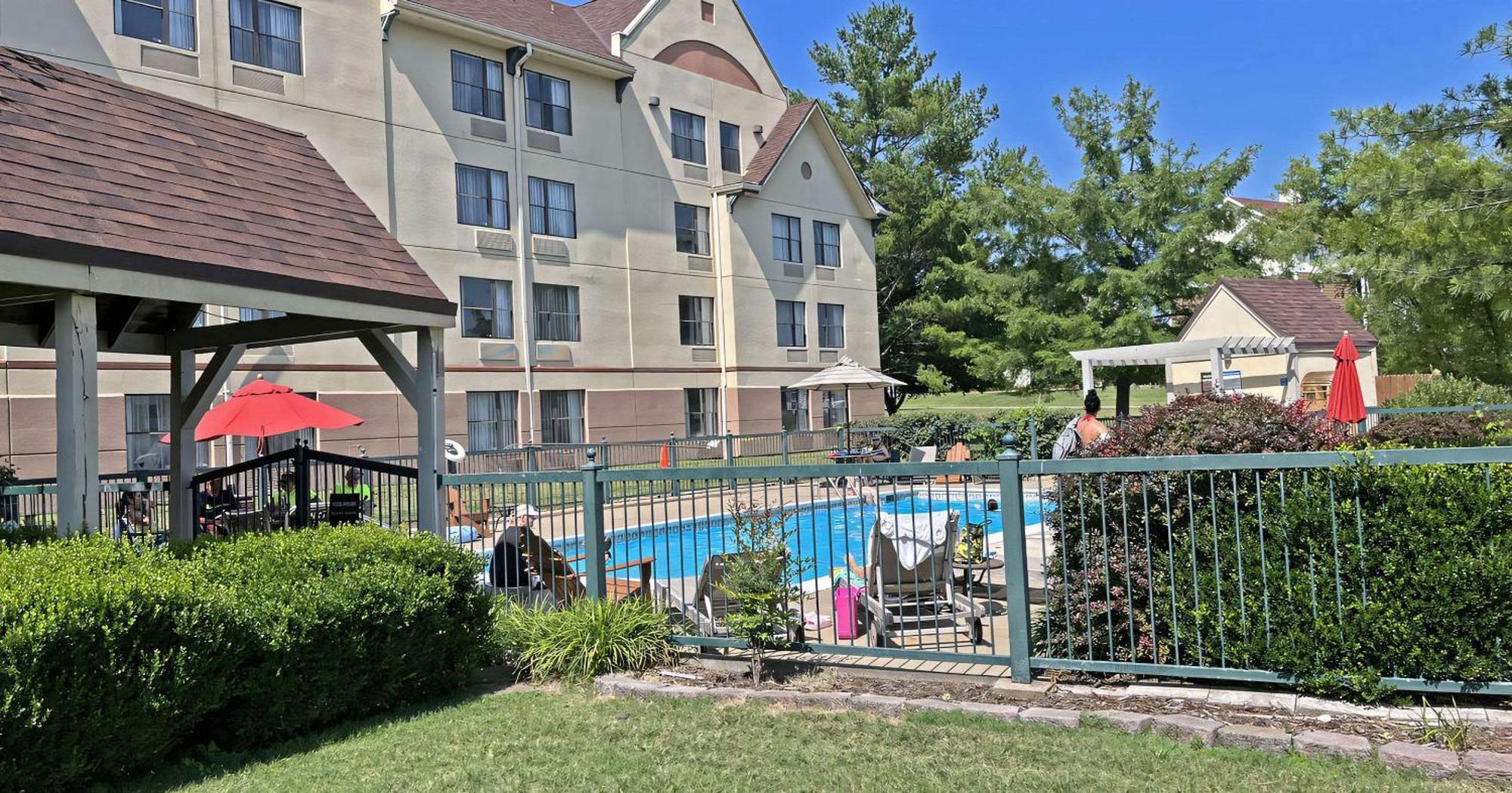 Branson Hillside Hotel Esterno foto
